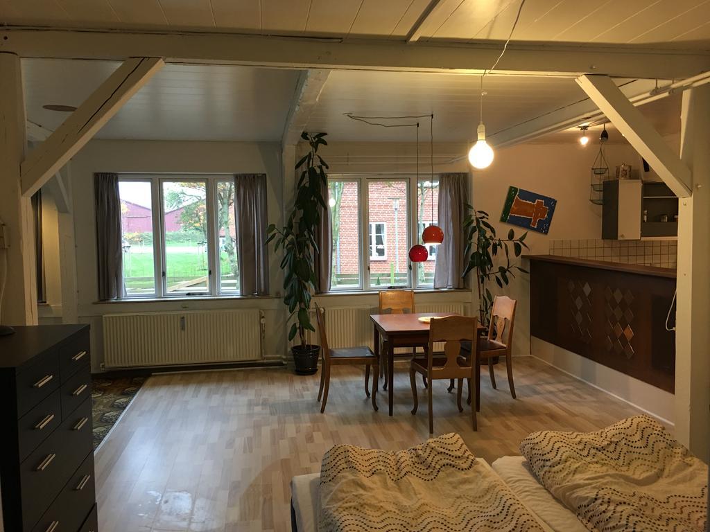 Studio Apartment In Hojer Exterior photo
